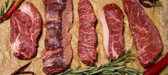 Jak poznać popsute mięso?